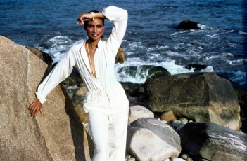 Beverly Johnson by Francesco Scavullo (1975)