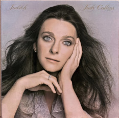 Judy Collins / JUDITH (1975) - photo by Francesco Scavullo