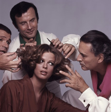 Lisa Taylor by Francesco Scavullo (1975)