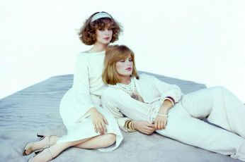 Rosie Vela, Patti Hansen by Francesco Scavullo (1975)