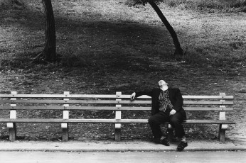 Central Park-Benches by Jerry Schatzberg (1963)