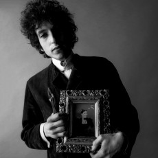 Bob Dylan by Jerry Schatzberg (1965)