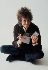 Bob Dylan by Jerry Schatzberg (1965)