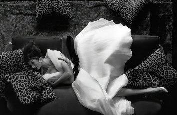 Simone d’Aillencourt by Melvin Sokolsky (1960)