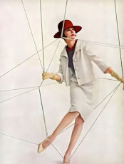 Simone d’Aillencourt by Melvin Sokolsky (1961)