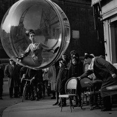 Simone d’Ailencourt (Bubble, Paris) by Melvin Sokolsky (1963)