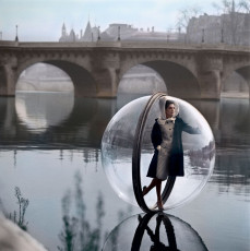 Simone dAilencourt (Bubble, Seine, Paris) by Melvin Sokolsky (1963) color