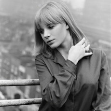Marianne Faithfull by Doreen Spooner (1964)