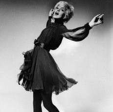 Goldie Hawn by Bert Stern (1969)