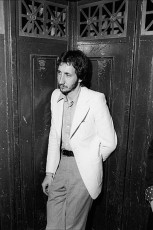 Pete Townshend (The Who) by Allan Tannenbaum (1976)