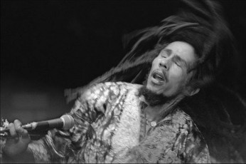 Bob Marley at Madison Square Garden by Allan Tannenbaum (1978)