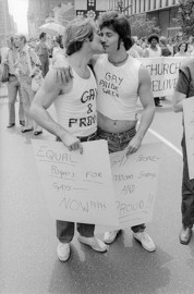 A gay couple in the first big Gay Pride Parade by Allan Tannenbaum (1975)