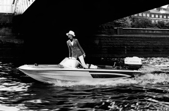 Jean Shrimpton by Ronald Traeger (1967)