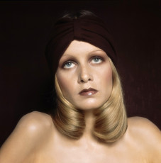 Twiggy by Justin de Villeneuve (1970)