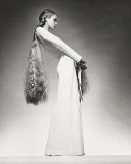 Twiggy by Justin de Villeneuve (1970)