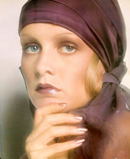 Twiggy by Justin de Villeneuve (1973)