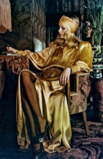 Twiggy in Biba's Kensington store by Justin de Villeneuve (1971)