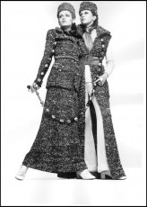 Twiggy, Pattie Boyd by Justin de Villeneuve (1969)