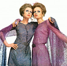 Pattie Boyd, Twiggy by Justin de Villeneuve (1969)