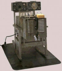 The Friendly Grey Computer - Star Gauge Model 54 by Edward Kienholz (1965)