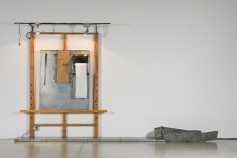 White Easel with Wooden Hand by Edward and Nancy Reddin Kienholz (1978)