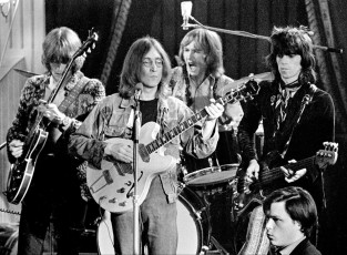 John Lennon, Eric Clapton, Mitch Mitchell и Keith Richards в составе супергруппы The Dirty Mac / 1968