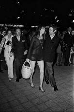 Jane Birkin and Serge Gainsbourg at the premiere of Slogan / 1969