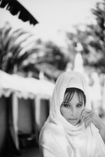 Barbra Streisand, Beverly Hills Hotel by Bob Willoughby / 1963
