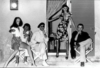Grace Coddington, Helmut Newton, Manolo Blahnik, Anjelica Huston and David Bailey, Corsica / 1973