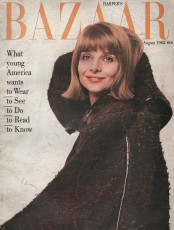 Iris Bianchi by Melvin Sokolsky / Harper's Bazaar USA (1962.08)