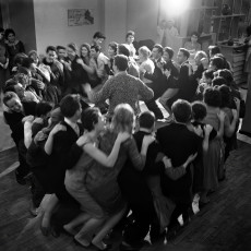 Танцы, круг / Леонид Лазарев (1961)