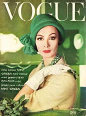 Wilhelmina Cooper by Henry Clarke / Vogue UK (1961.02)
