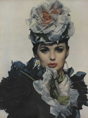 Dorothy McGowan by Irving Penn / Vogue USA (1961.03/2)