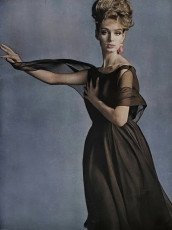 Deborah Dixon by Bert Stern / Vogue USA (1961.05)