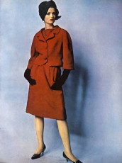 Dorothy McGowan by Bert Stern / Vogue USA (1961.09)