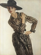 Jean Shrimpton by Bert Stern / Vogue USA (1962.04/2)