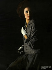 Tilly Tizzani by Bert Stern / Vogue USA (1962.08)