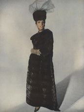 Tilly Tizzani by Louis Faurer / Vogue USA (1962.10)