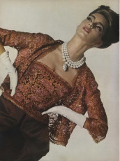 Dorothy McGowan by Bert Stern / Vogue USA (1962.10/2)