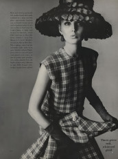Dorothy McGowan by Irving Penn / Vogue USA (1963.02/2)