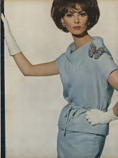 Wilhelmina Cooper by Irving Penn / Vogue USA (1963.12)