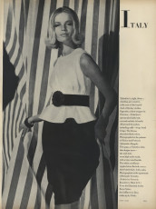 Veruschka by Henry Clarke / Vogue USA (1964.10)