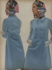 Veruschka by Bert Stern / Vogue USA 1965.03/2)