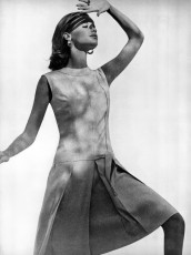 Veruschka by Bert Stern / Vogue USA (1965.04)