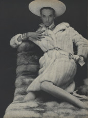 Veruschka by Helmut Newton (Vogue USA 1965.10)