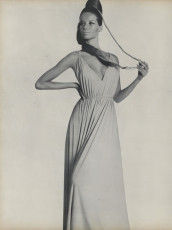 Veruschka by Irving Penn / Vogue USA (1965.11)