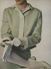 Wilhelmina Cooper by Irving Penn / Vogue USA (1966.01/2)