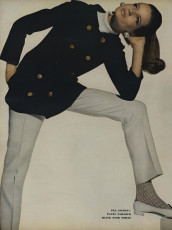 Veruschka by Irving Penn (Vogue USA 1966.09)