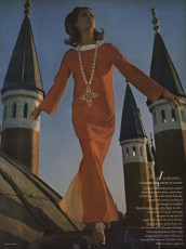Editha Dussler by Henry Clarke (Vogue USA 1966.12)