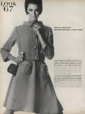 Editha Dussler by Irving Penn (Vogue USA 1967.01)